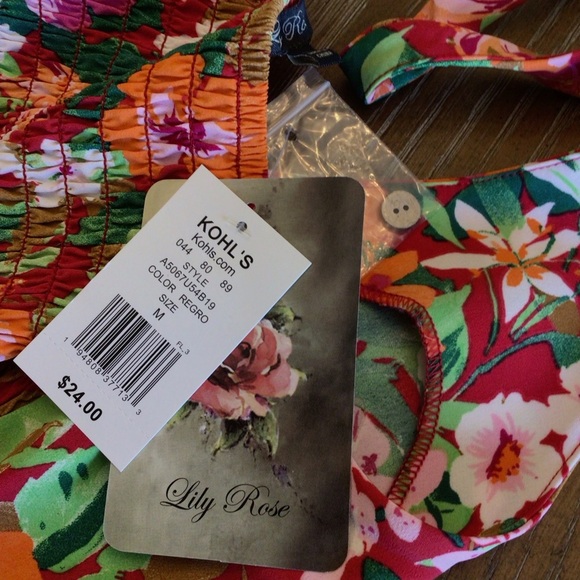 Lily Rose Juniors Floral Button Tie Front Crop Halter Tank Top - Picture 7 of 9